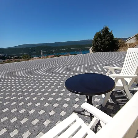 Guest house Apartmani Neum *