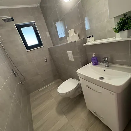 בית הארחה Apartmani Neum נאום
